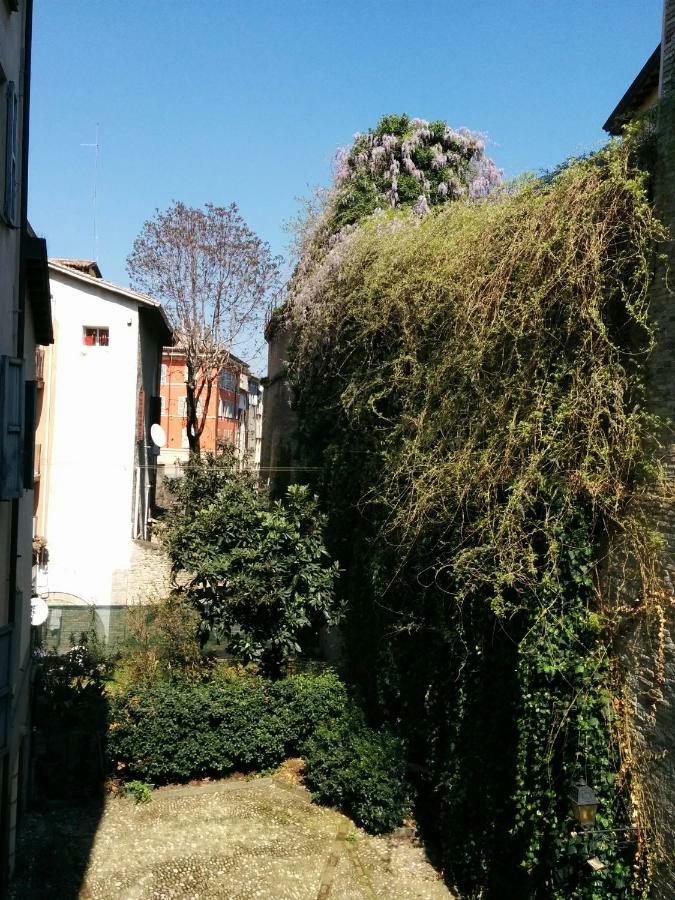 Honey House Parma Apartment Exterior photo