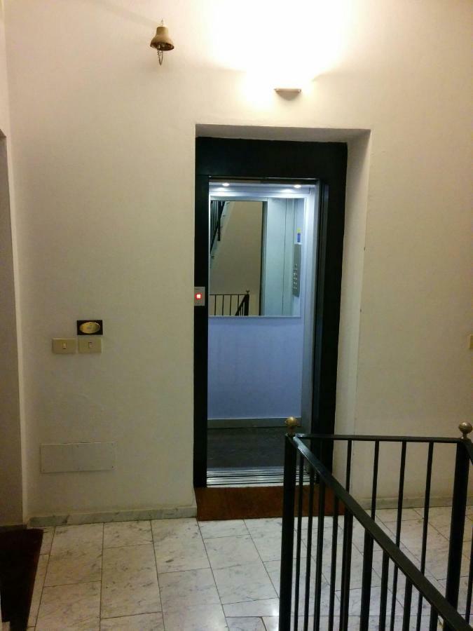 Honey House Parma Apartment Exterior photo