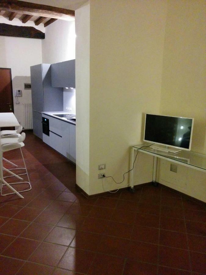 Honey House Parma Apartment Exterior photo