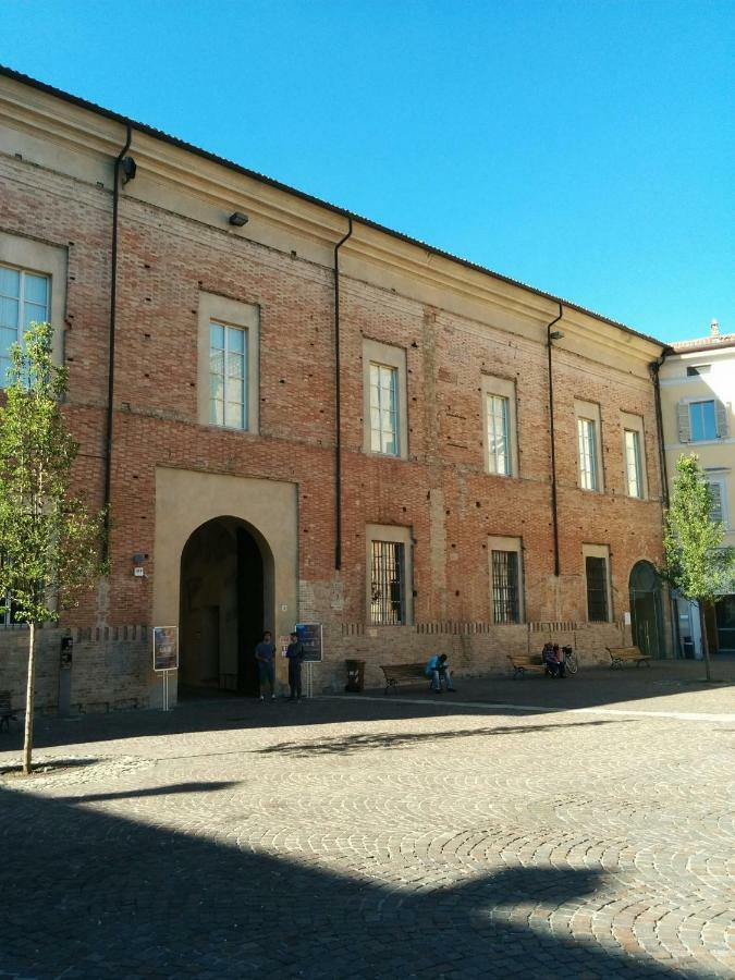 Honey House Parma Apartment Exterior photo